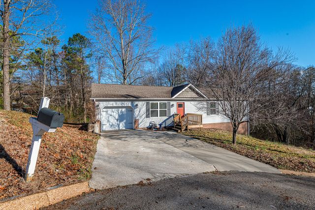27 Berry Circle, Ringgold, GA 30736
