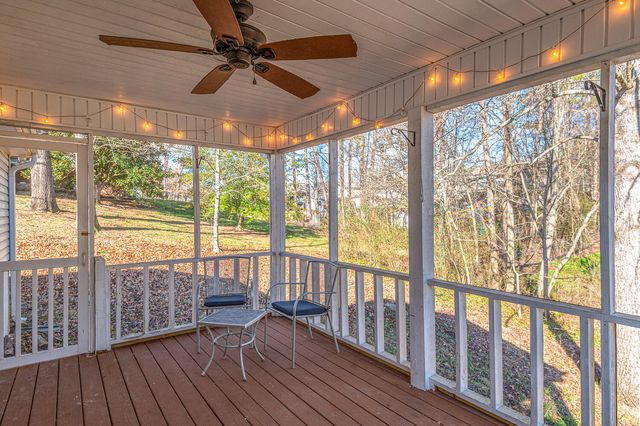 27 Berry Circle, Ringgold, GA 30736