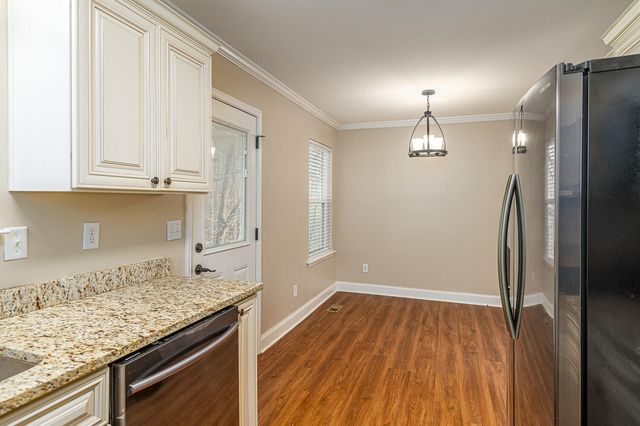 27 Berry Circle, Ringgold, GA 30736