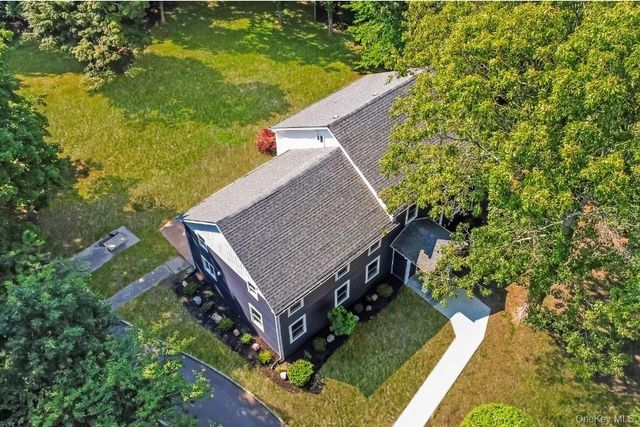 30 New Mill Road, Smithtown, NY 11787