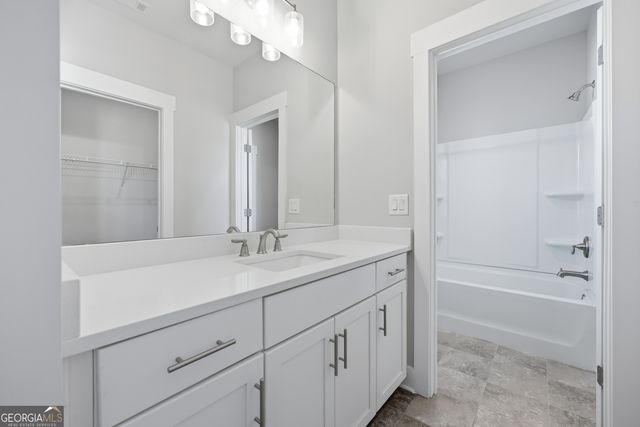 5706 Meadow View Drive, Jefferson, GA 30549
