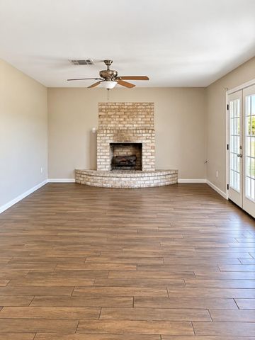 2835 Balmorhea Avenue A, Houston, TX 77039