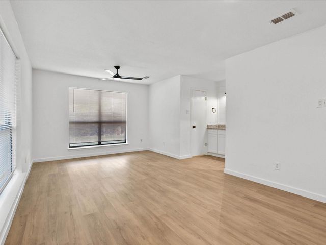 1117 S Rusk Street 1117, Weatherford, TX 76086