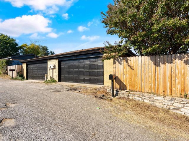 1117 S Rusk Street 1117, Weatherford, TX 76086