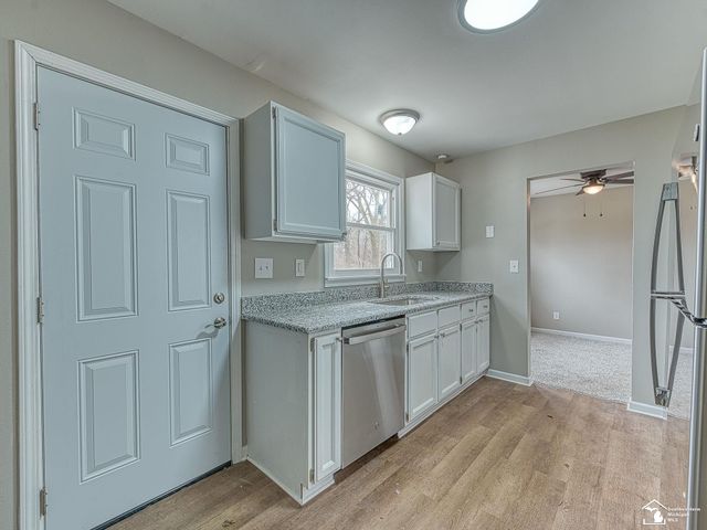 292 N Division Street 2B, Petersburg, MI 49270