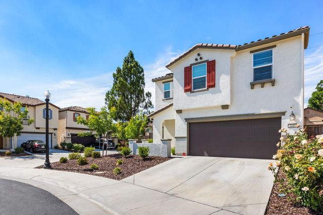 229 Bywell Bridge Cir, Sacramento, CA 95823