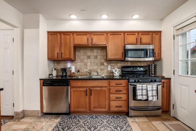 287 Fenway Road, B, Columbus, OH 43214