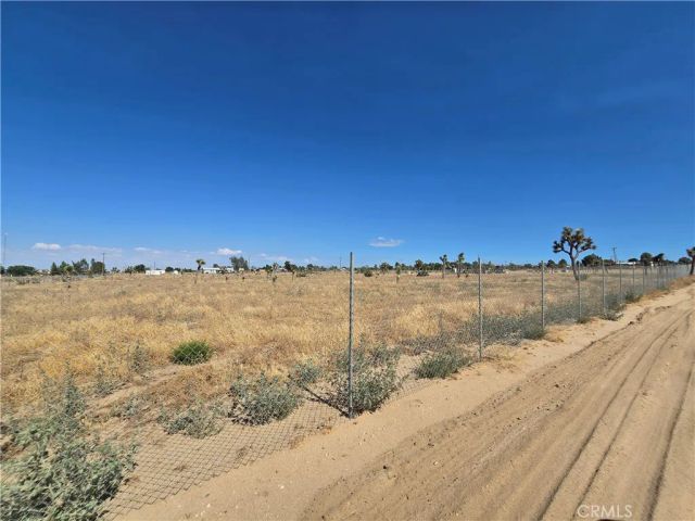 11025 Acanthus, Phelan, CA 92371
