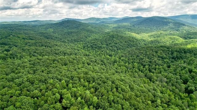 Trt A Cascade Drive, Jasper, GA 30143