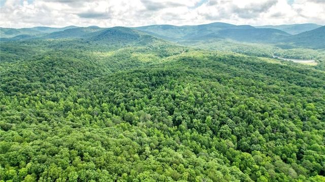 Trt A Cascade Drive, Jasper, GA 30143