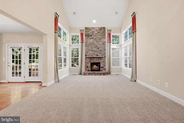43725 RED HOUSE DR, Leesburg, VA 20176