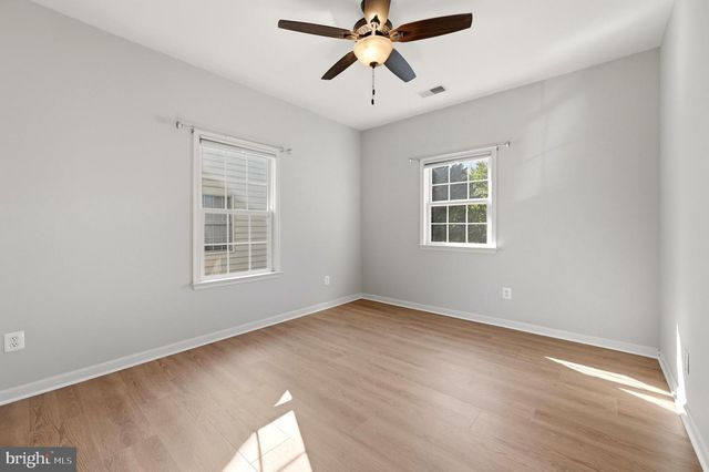43725 RED HOUSE DR, Leesburg, VA 20176