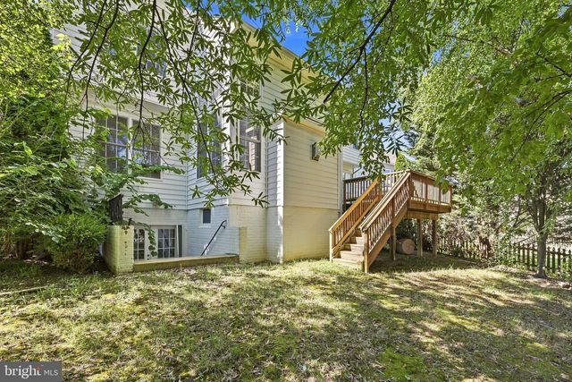 43725 RED HOUSE DR, Leesburg, VA 20176