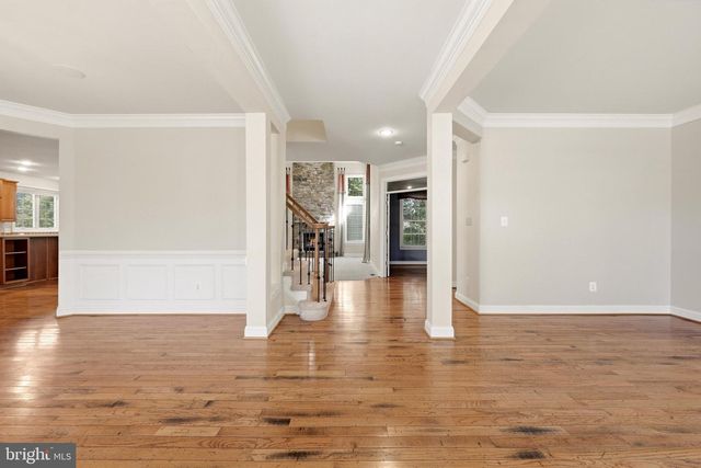43725 RED HOUSE DR, Leesburg, VA 20176