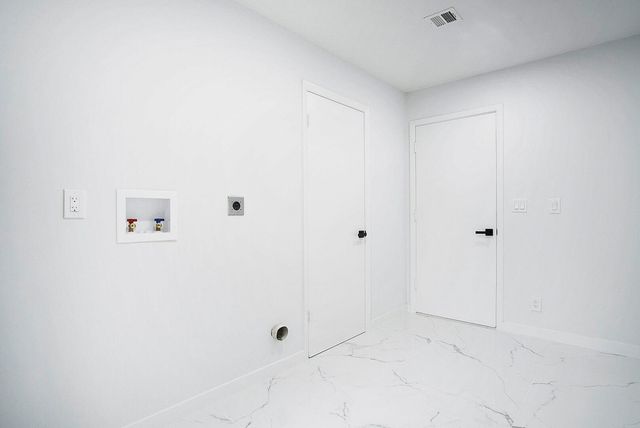 435 NE Solida Circle, Port St Lucie, FL 34953