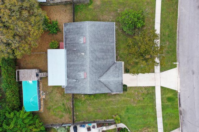 435 NE Solida Circle, Port St Lucie, FL 34953