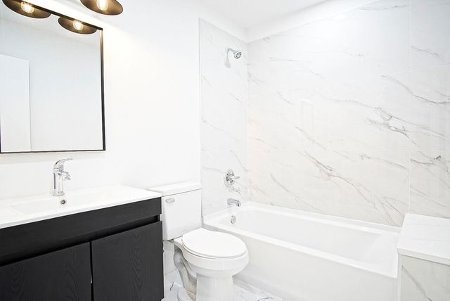 435 NE Solida Circle, Port St Lucie, FL 34953