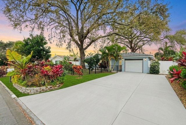 8958 110TH STREET, Seminole, FL 33772