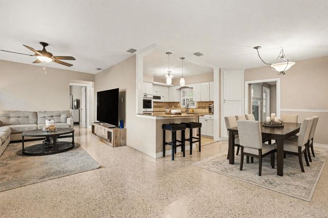 8958 110TH STREET, Seminole, FL 33772