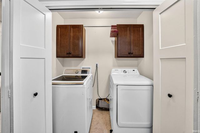 5503 Bay Char Court, Osceola, IN 46561