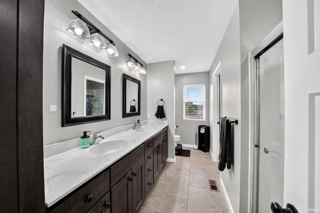 5503 Bay Char Court, Osceola, IN 46561