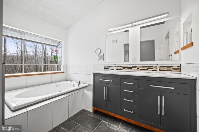 54 CORIANDER DRIVE, Princeton, NJ 08540