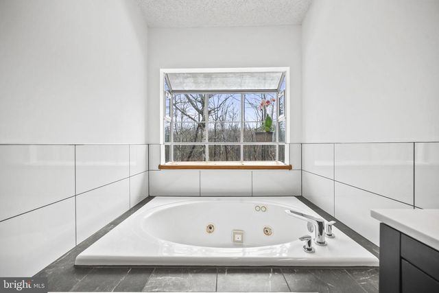 54 CORIANDER DRIVE, Princeton, NJ 08540