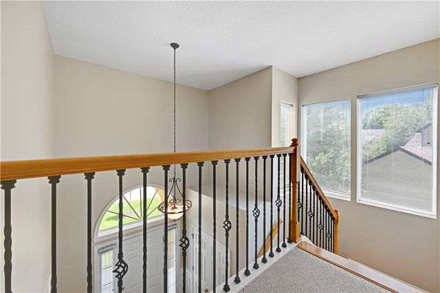 12462 Rosehill Street, Overland Park, KS 66213