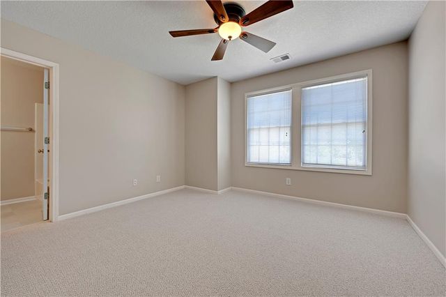 12462 Rosehill Street, Overland Park, KS 66213