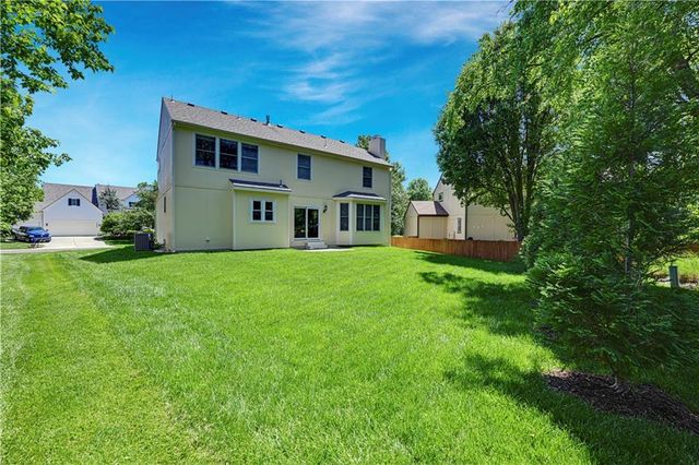 12462 Rosehill Street, Overland Park, KS 66213