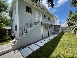 1920 NW 151st St 3, Opa-locka, FL 33054