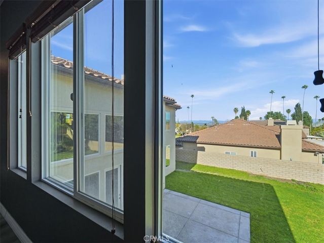 2947 Gilbert Avenue, Corona, CA 92881