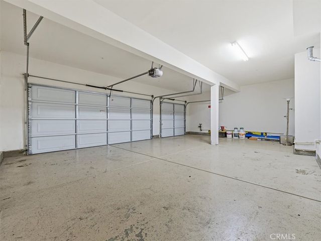 2947 Gilbert Avenue, Corona, CA 92881