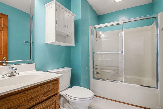 64675 Apple Ridge Road, Goshen, IN 46526