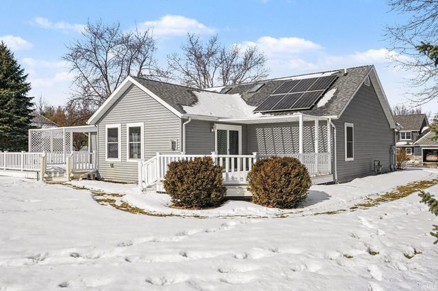 64675 Apple Ridge Road, Goshen, IN 46526