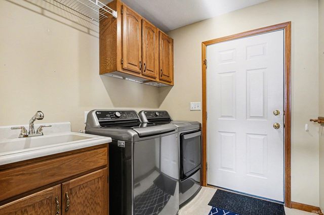 64675 Apple Ridge Road, Goshen, IN 46526