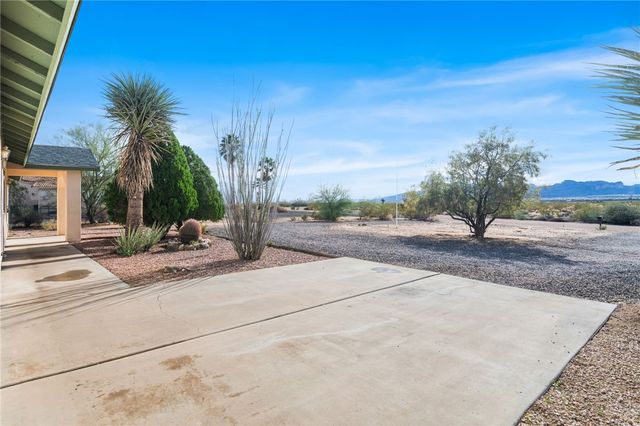3662 N Venus Court, Golden Valley, AZ 86413