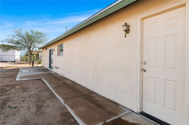 3662 N Venus Court, Golden Valley, AZ 86413