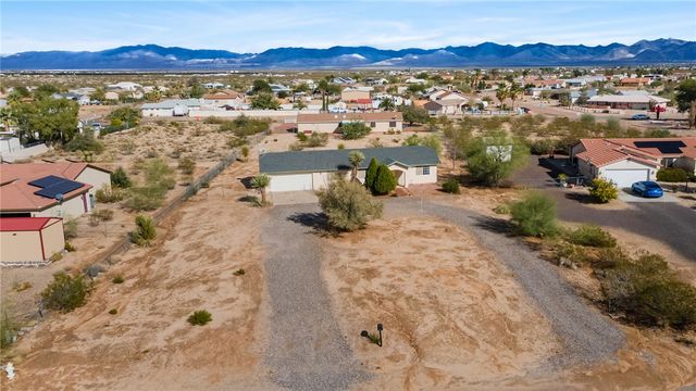 3662 N Venus Court, Golden Valley, AZ 86413