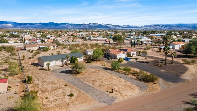 3662 N Venus Court, Golden Valley, AZ 86413