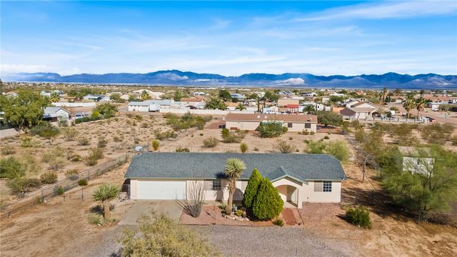 3662 N Venus Court, Golden Valley, AZ 86413