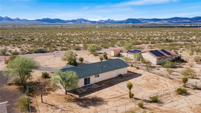 3662 N Venus Court, Golden Valley, AZ 86413