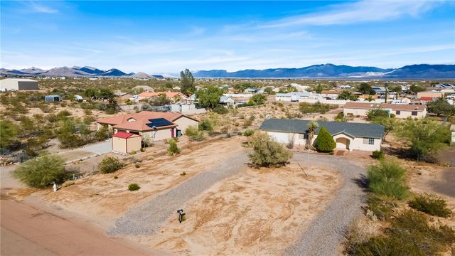 3662 N Venus Court, Golden Valley, AZ 86413