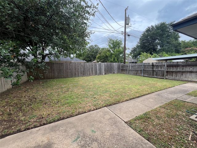 724 Ballard Street, Cedar Hill, TX 75104