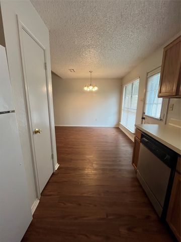 724 Ballard Street, Cedar Hill, TX 75104