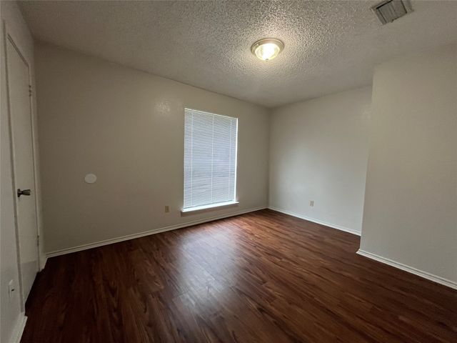 724 Ballard Street, Cedar Hill, TX 75104