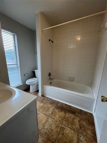 724 Ballard Street, Cedar Hill, TX 75104