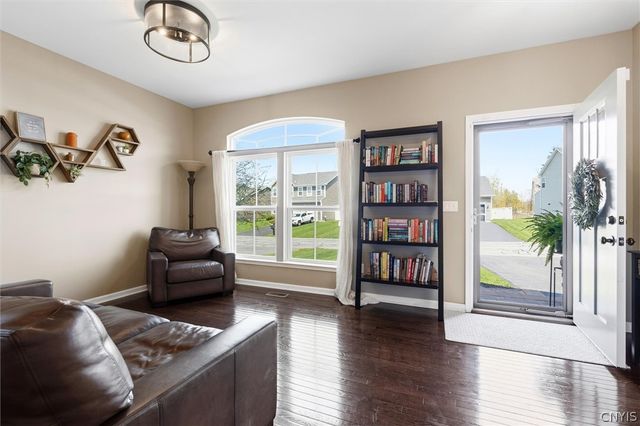 4442 Pace Lane, Clay, NY 13041