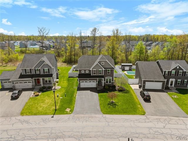 4442 Pace Lane, Clay, NY 13041