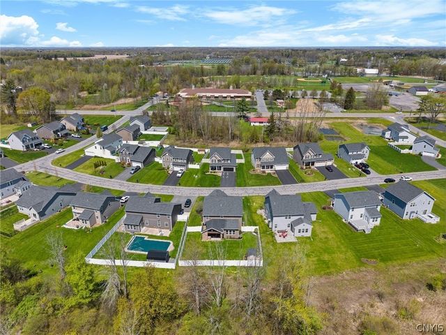 4442 Pace Lane, Clay, NY 13041